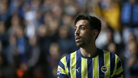 Fenerbahçe’de İrfan Can Kahveci yansıların odağında