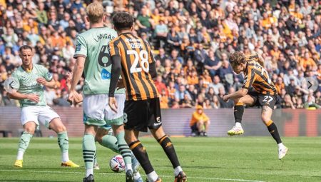Acun Ilıcalı’nın sahibi olduğu Hull City küme düşme sınırında