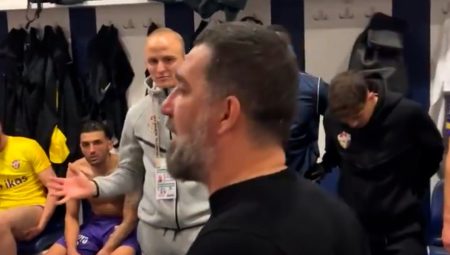 Arda Turan’dan soyunma odasında alkışlanacak kelamlar