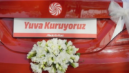 MediaMarkt Türkiye’nin ‘Gelin’ Arabası büyük ilgi gördü!