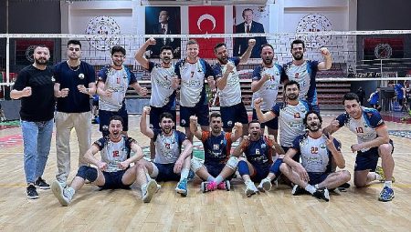 Osmangazi Belediyespor Erkekler Voleybol 2. Ligi’ne yükseldi