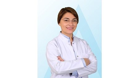 Bel fıtığı gençlerde giderek yaygınlaşıyor, çünkü!