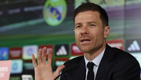 Real Madrid hangi taktikle oynayacak? Xabi Alonso’dan taktik açıklaması