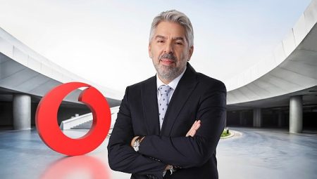 “Geniş kapsama ve yüksek internet suratı, lakin makul ihale bedelleriyle mümkün.”