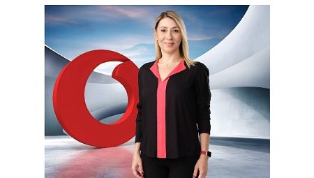 İzmir’de 4.5G Suratını 2 Kata Kadar Artıran Vodafone, 5G’ye de Hazır