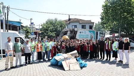 Nilüfer’de etraf aktiflikleri Gölyazı’da “Çevreci Eller” ile başladı